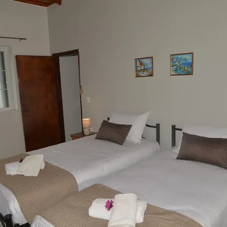 Tonia Kontogialos Aparthotel 3*