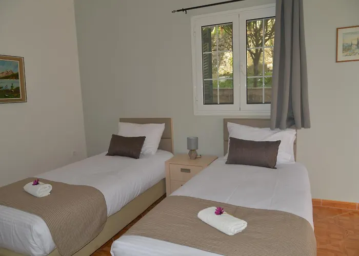 Tonia Kontogialos Appart hôtel 3*