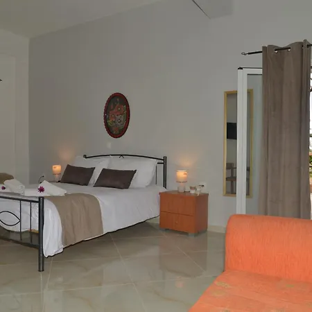 מלון דירות Tonia Kontogialos