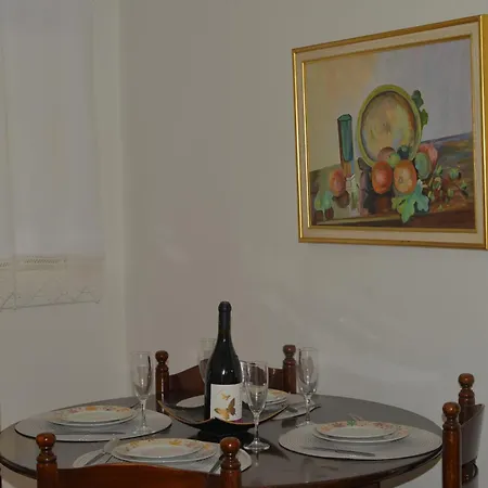 מלון דירות Tonia Kontogialos