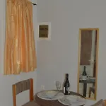 Tonia Kontogialos Lejlighedshotel 3*