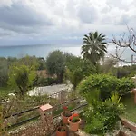 Tonia Kontogialos Aparthotel