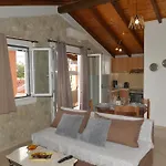 Tonia Kontogialos Aparthotel Pelekas